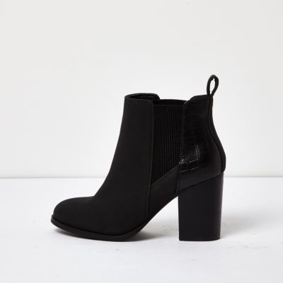 Black patent panel heeled Chelsea boots